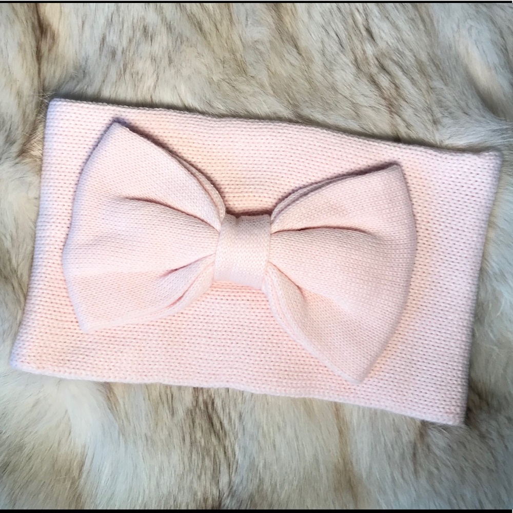 NWOT Kate Spade Light Pink Gathered Bow Scarf